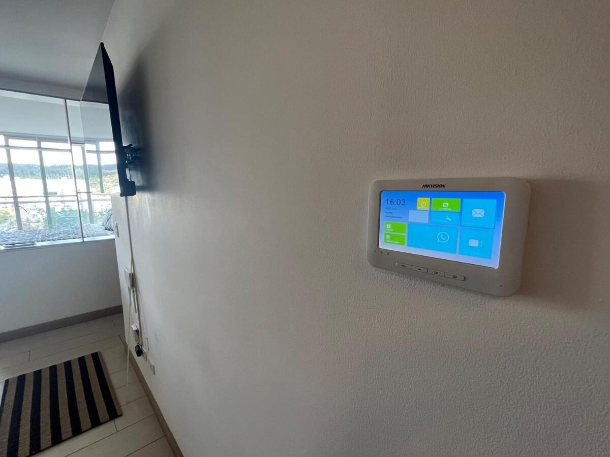 Lovely View Building Heated Pool Gym Turco Wifi *
